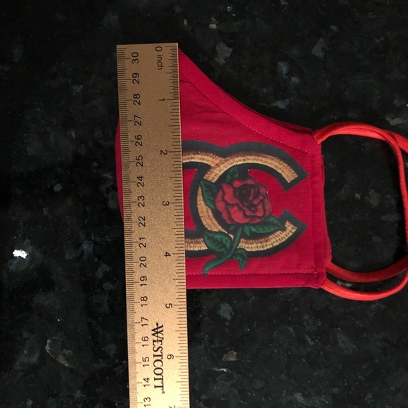 Face mask - Picture 4 of 4